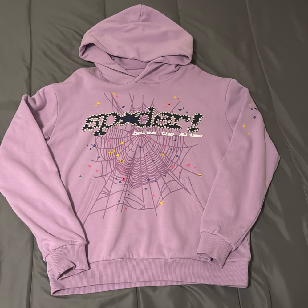 Only worn once still
In really good condition